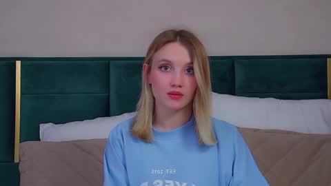 StacyEvances online show from 05-01-26, 08:41