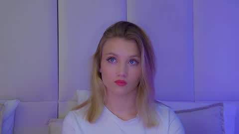 StacyEvances online show from 05-18-26, 12:40
