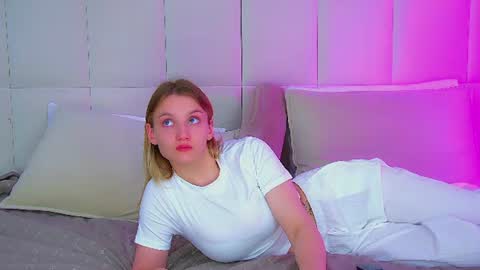 StacyEvances online show from 07-03-26, 06:42