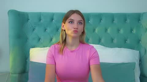 StacyEvances online show from 07-12-26, 06:21