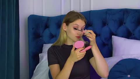StacyEvances online show from 07-14-26, 06:57