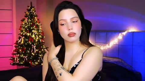 Snapshot of stacygonzales_ chatting on 01-05-25, 06:35 Bye bye dear See you on December 3st  online show from 01-05-25, 06:35