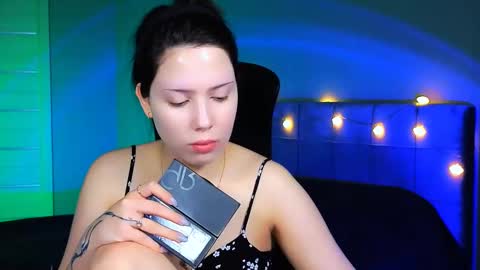 Snapshot of stacygonzales_ chatting on 03-02-25, 06:48 Bye bye dear See you on December 3st  online show from 03-02-25, 06:48
