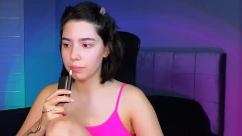 Snapshot of stacygonzales_ chatting on 09-19-25, 06:59 Bye bye dear See you on December 3st  online show from 09-19-25, 06:59