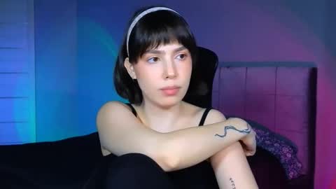 Snapshot of stacygonzales_ chatting on 02-05-26, 11:04 Bye bye dear See you on December 3st online show from 02-05-26, 11:04