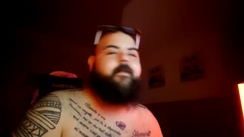stallion_bear online show from 07-11-26, 10:33