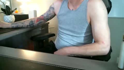 stamina902053 online show from 04-20-26, 06:53