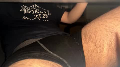 Snapshot of stang_ chatting on 11-22-25, 12:20 stang_ online show from 11-22-25, 12:20