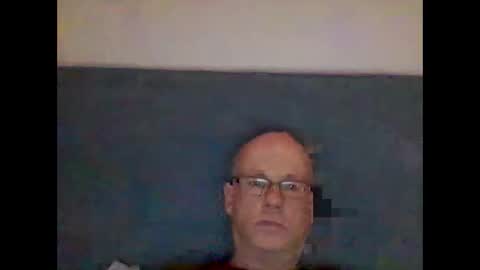 stanley1923308 online show from 11-28-25, 12:02