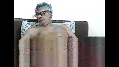 Snapshot of star0806666a chatting on 02-11-25, 05:26 star0806666a online show from 02-11-25, 05:26