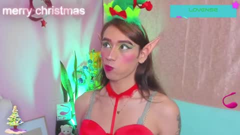 Snapshot of star_mor_ chatting on 12-13-24, 04:49  estrellita online show from 12-13-24, 04:49