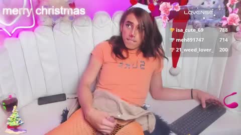 Snapshot of star_mor_ chatting on 12-18-24, 10:30  estrellita online show from 12-18-24, 10:30