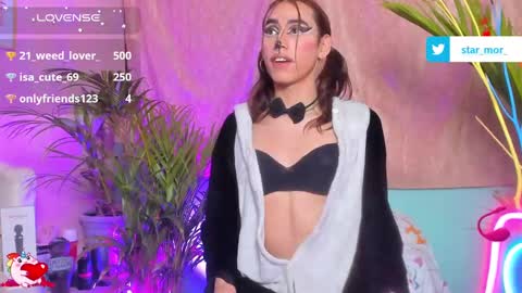 Snapshot of star_mor_ chatting on 01-24-25, 06:14  estrellita online show from 01-24-25, 06:14