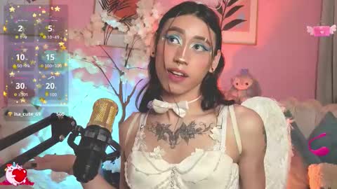 Snapshot of star_mor_ chatting on 10-24-25, 04:36  estrellita online show from 10-24-25, 04:36