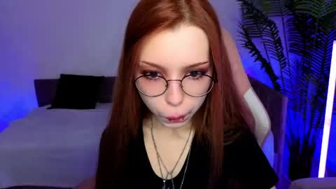 Tarra online show from 04-24-26, 01:41
