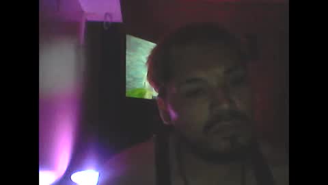 Snapshot of starboyflip chatting on 10-31-25, 11:28 starboyflip online show from 10-31-25, 11:28