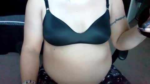 Snapshot of starella___saxxxton chatting on 12-30-24, 03:57 starella___saxxxton online show from 12-30-24, 03:57