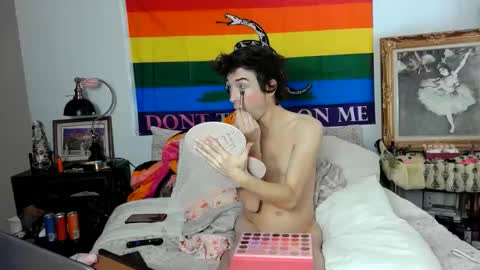 Audrey Belrose online show from 02-03-25, 07:00