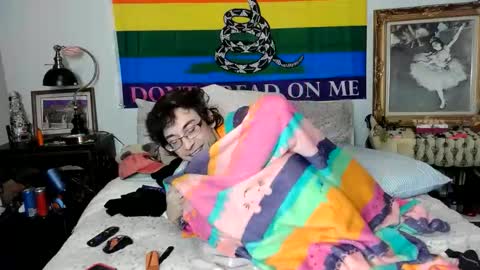 Audrey Belrose online show from 02-04-25, 03:11