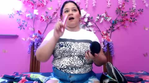 alejandra online show from 04-18-26, 07:40