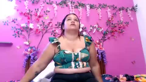 alejandra online show from 06-24-26, 07:57