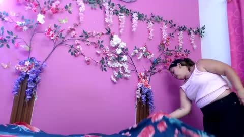 alejandra online show from 06-27-26, 06:57