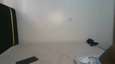 Snapshot of stargirl_lia chatting on 11-05-25, 06:46 lia online show from 11-05-25, 06:46