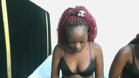 Snapshot of stargirl_lia chatting on 11-11-25, 06:19 lia online show from 11-11-25, 06:19