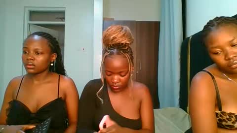 lia online show from 05-07-26, 10:04