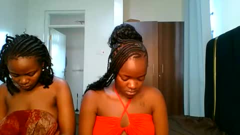 lia online show from 05-20-26, 10:54