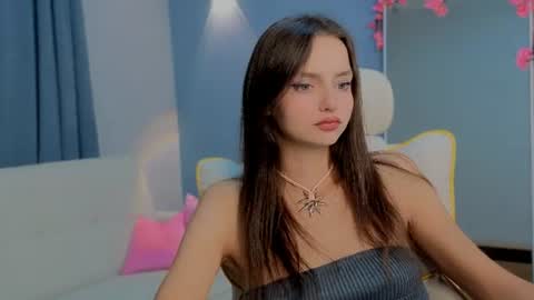 Snapshot of starlightfury chatting on 07-29-26, 07:12 Leia online show from 07-29-26, 07:12