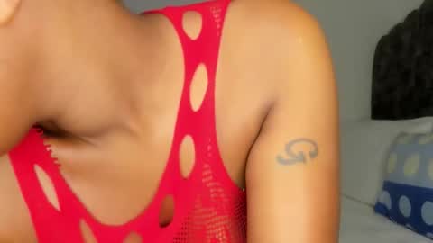 Snapshot of starnah chatting on 09-10-25, 07:47 starnah online show from 09-10-25, 07:47