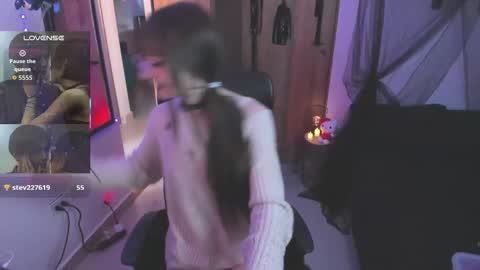 Star Aura online show from 12-01-25, 06:13