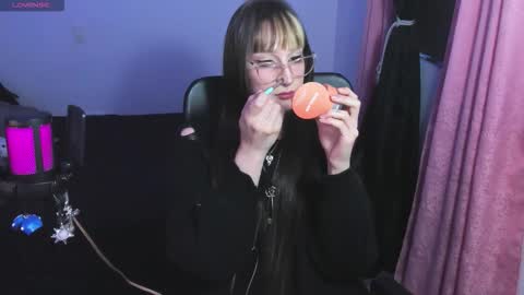 Star Aura online show from 03-18-26, 11:30