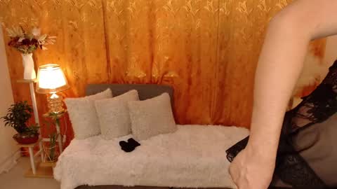 Miss Riri online show from 01-17-26, 08:19