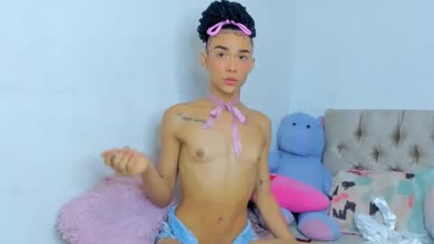 Snapshot of stassiebell chatting on 12-12-24, 06:57 stassiebell online show from 12-12-24, 06:57