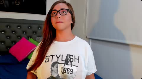 Melany online show from 12-30-24, 02:42