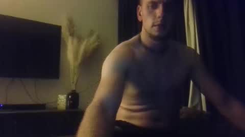 steefje2001 online show from 11-28-25, 04:26