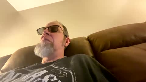 steel259373 online show from 09-20-25, 11:06