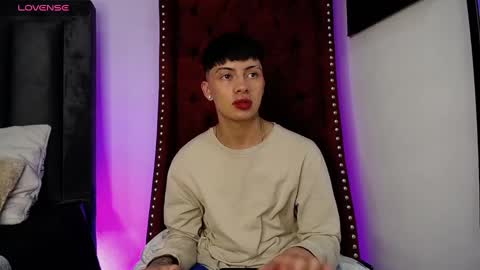 Steev online show from 12-07-24, 04:20