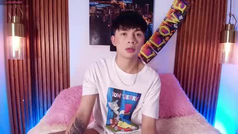 Steev online show from 10-22-25, 09:36