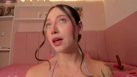 Stefa Gomez  online show from 06-11-26, 12:14