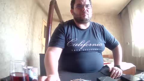 Stefan online show from 10-25-25, 10:34