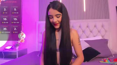 Stefani  online show from 05-27-26, 08:17