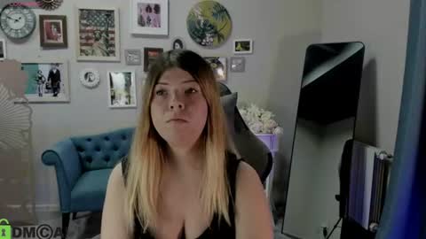 Snapshot of stefania_sweet3 chatting on 07-27-26, 04:52 Stefania online show from 07-27-26, 04:52