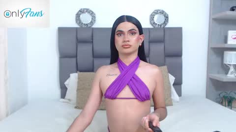 Snapshot of stefaniflores chatting on 01-22-25, 09:21 stefaniflores online show from 01-22-25, 09:21