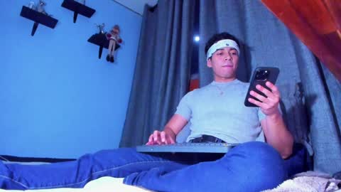 Snapshot of stefann_salvatore chatting on 01-17-25, 03:55 Stefann Salvatore online show from 01-17-25, 03:55