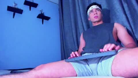 Snapshot of stefann_salvatore chatting on 01-29-25, 02:40 Stefann Salvatore online show from 01-29-25, 02:40