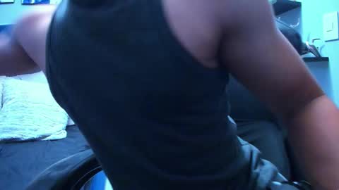 Snapshot of stefann_salvatore chatting on 10-15-25, 06:30 Stefann Salvatore online show from 10-15-25, 06:30