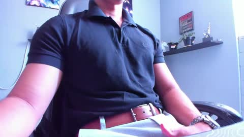 Snapshot of stefann_salvatore chatting on 05-15-26, 04:03 Stefann Salvatore online show from 05-15-26, 04:03
